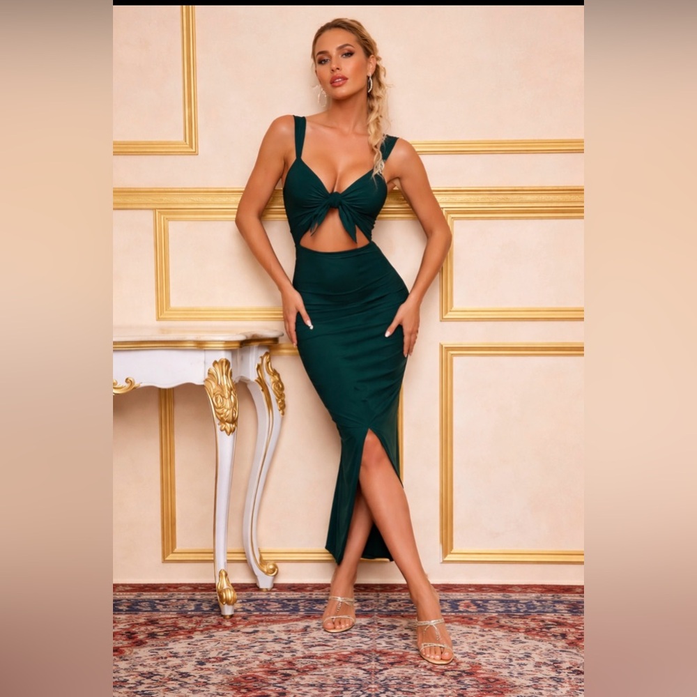 SHEIN Black Backless Tie-Front Dress